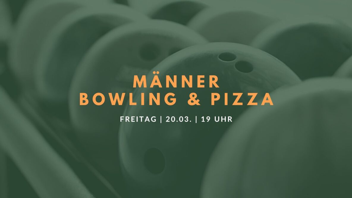 Männer Bowling und Pizza